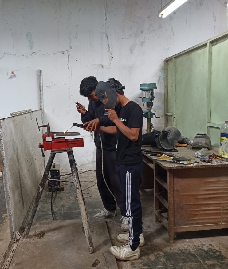 IMG-4